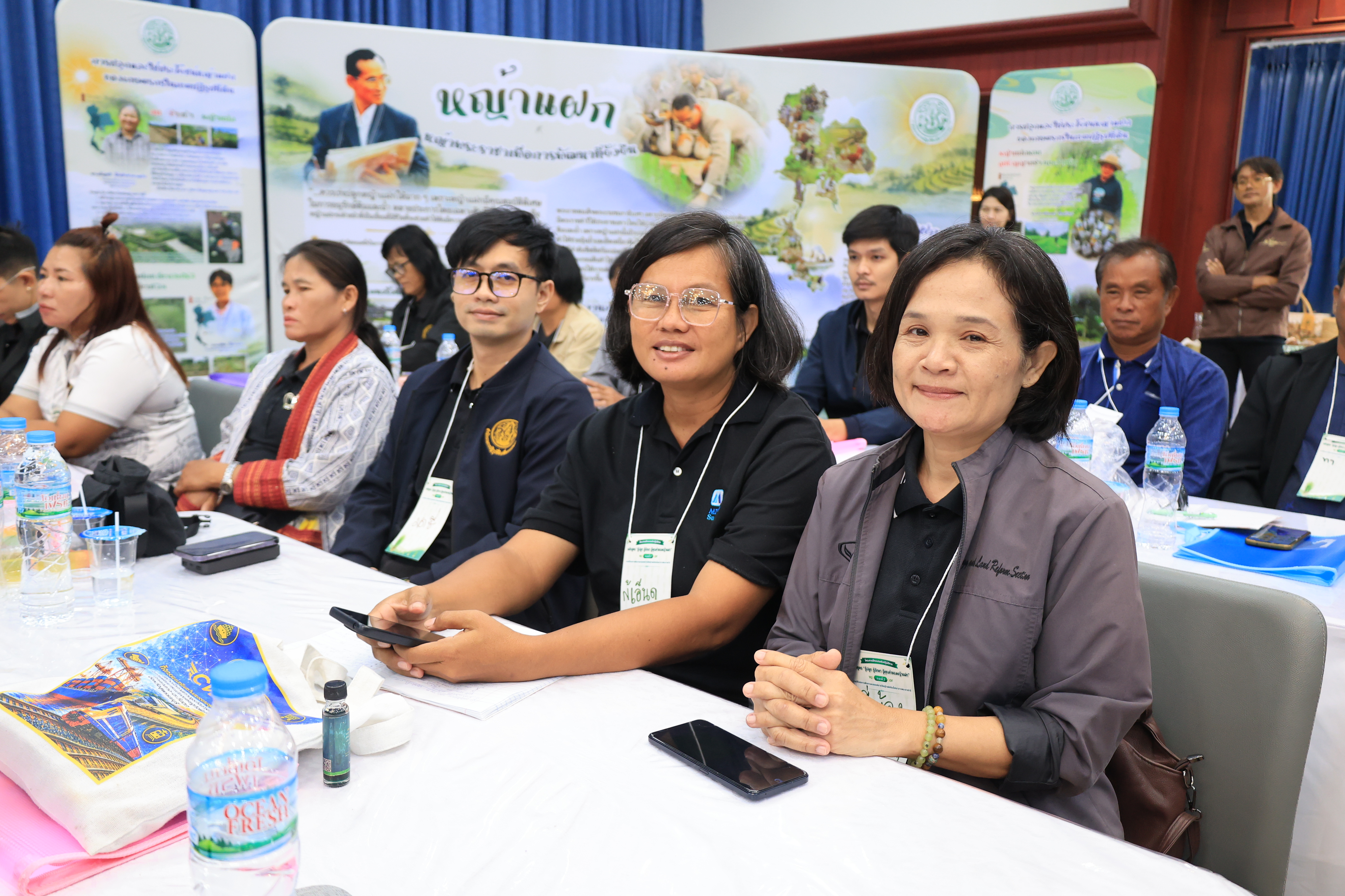 title - เลขาธิการ ส.ป.ก. เป็นประธานในพิธีเปิดโครงการฝึกอบรมเชิงปฏิบัติการ หลักสูตร “รู้ปลูก รู้รักษา รู้คุณค่าของหญ้าแฝก” ระยะที่ 2 ภายใต้โครงการพัฒนาและรณรงค์การใช้หญ้าแฝกอันเนื่องมาจากพระราชดำริ ประจำปีงบประมาณ พ.ศ. 2569 